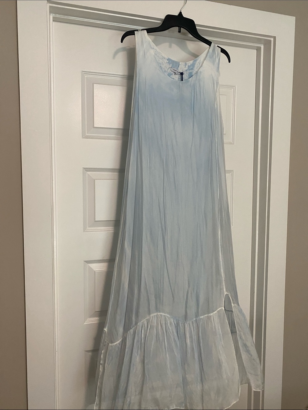 Tempo Paris Light Blue and White Sleeveless Maxi Dress